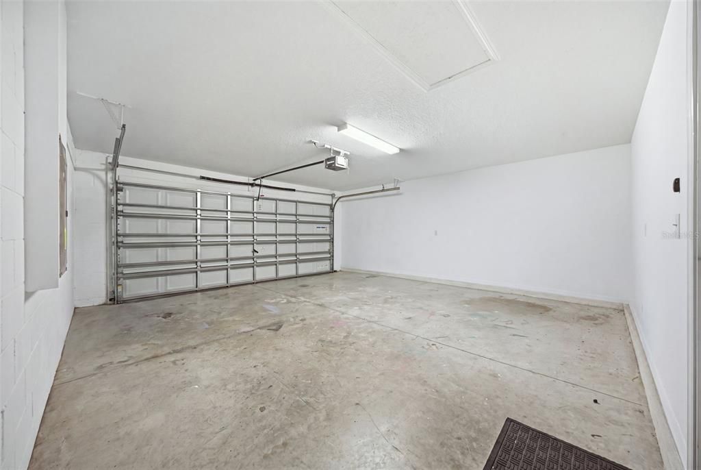 На продажу: $295,000 (4 спален, 2 ванн, 1810 Квадратных фут)