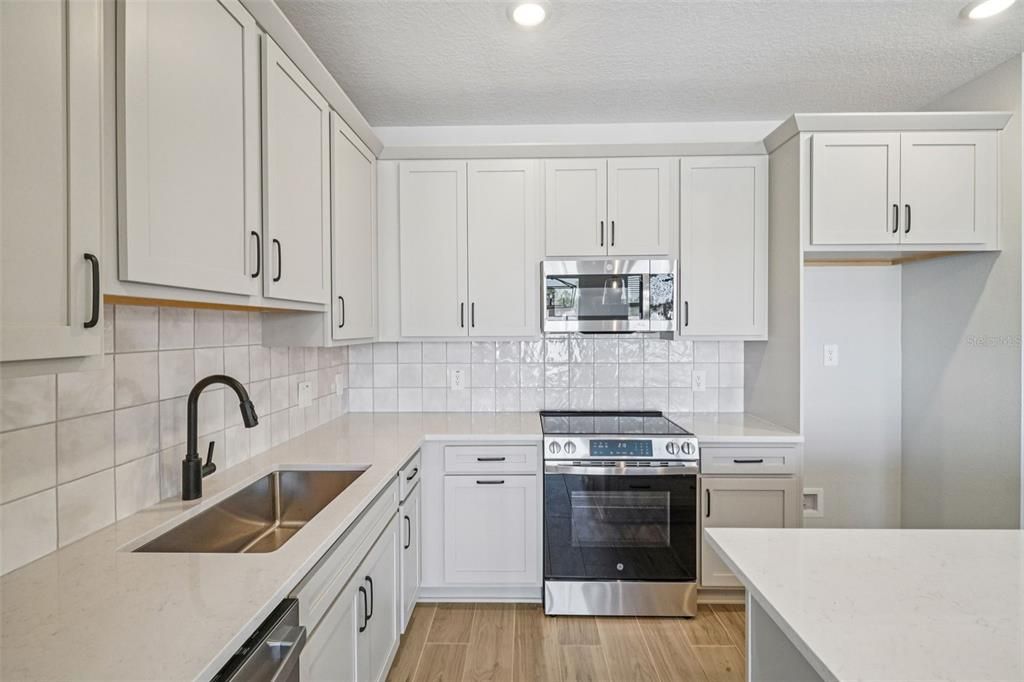 En Venta: $389,544 (3 camas, 2 baños, 1607 Pies cuadrados)