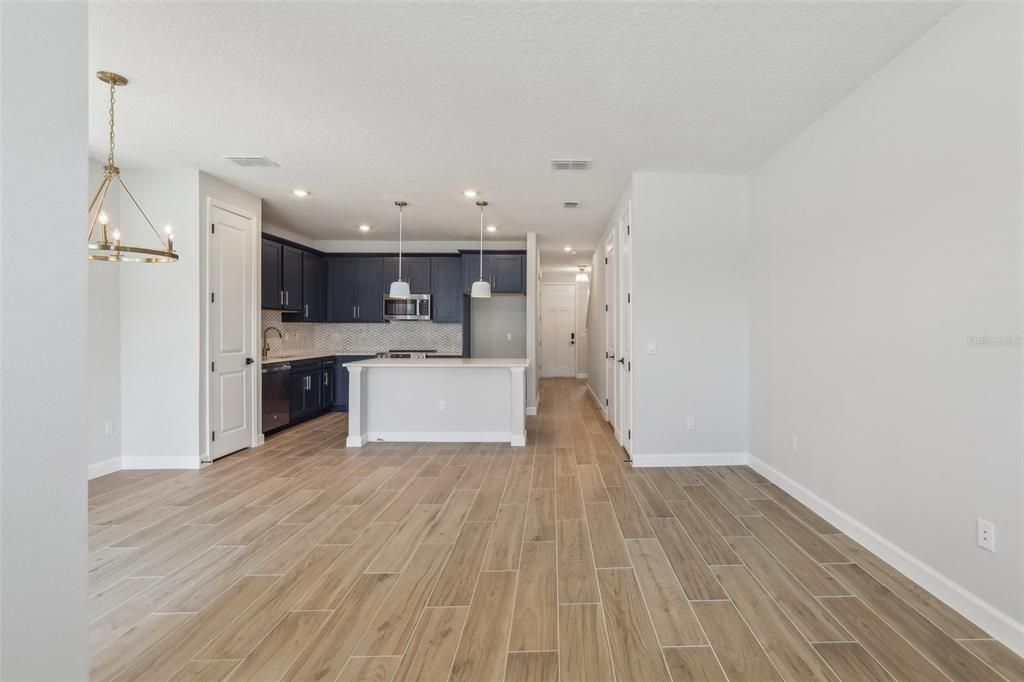 En Venta: $389,544 (3 camas, 2 baños, 1607 Pies cuadrados)