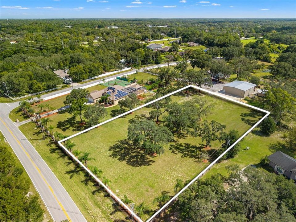 На продажу: $169,000 (1.33 acres)