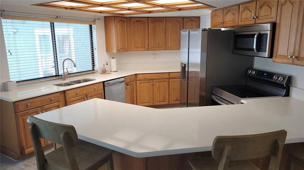For Rent: $3,925 (4 beds, 3 baths, 2189 Square Feet)