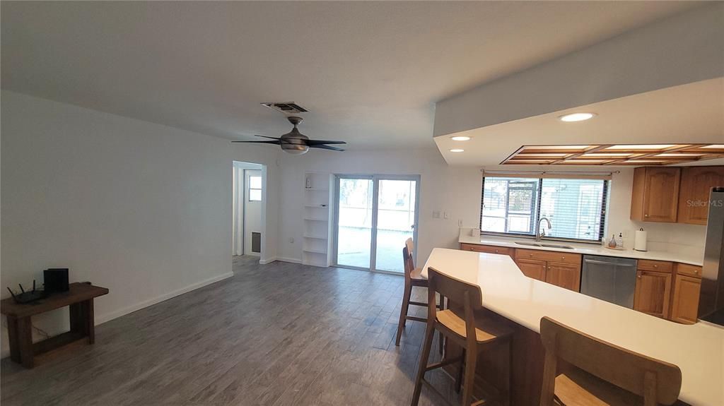 For Rent: $3,925 (4 beds, 3 baths, 2189 Square Feet)