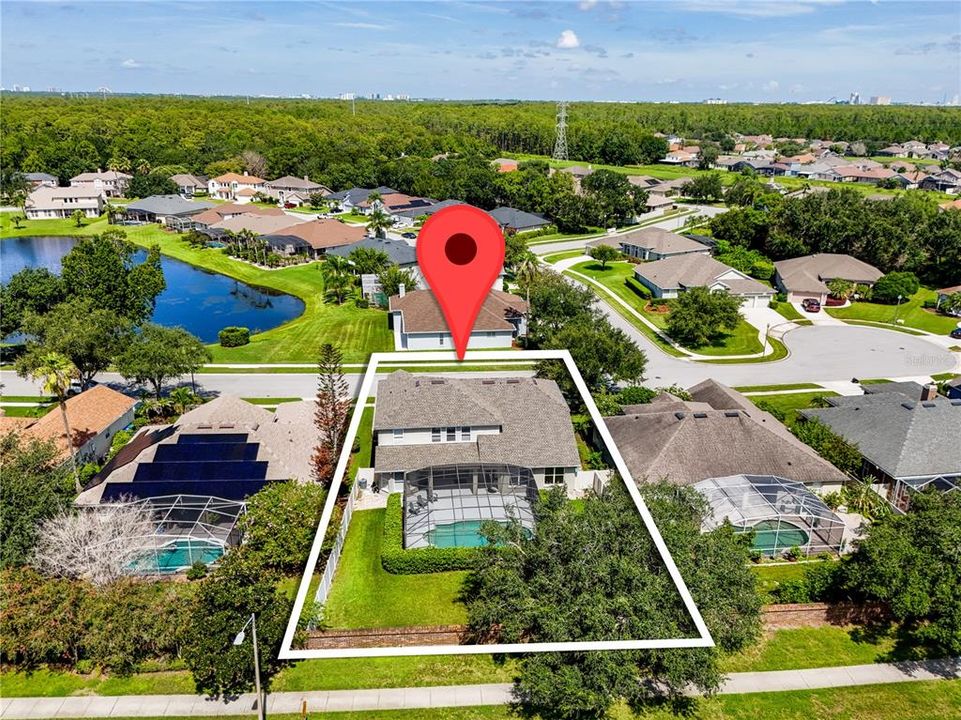 En Venta: $779,900 (6 camas, 3 baños, 3372 Pies cuadrados)