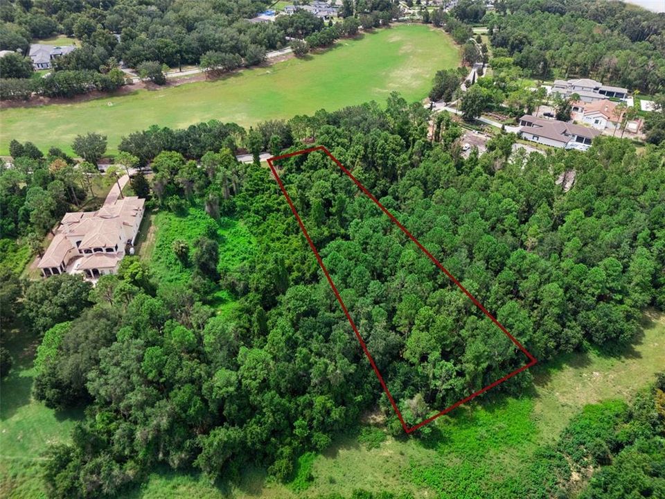 En Venta: $760,000 (1.73 acres)