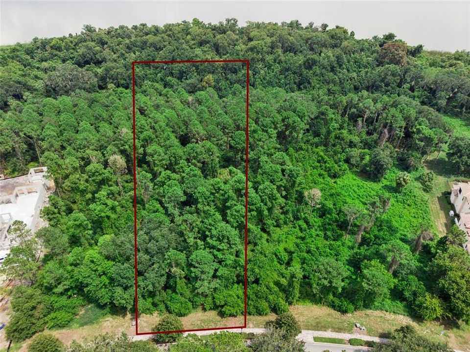 En Venta: $760,000 (1.73 acres)