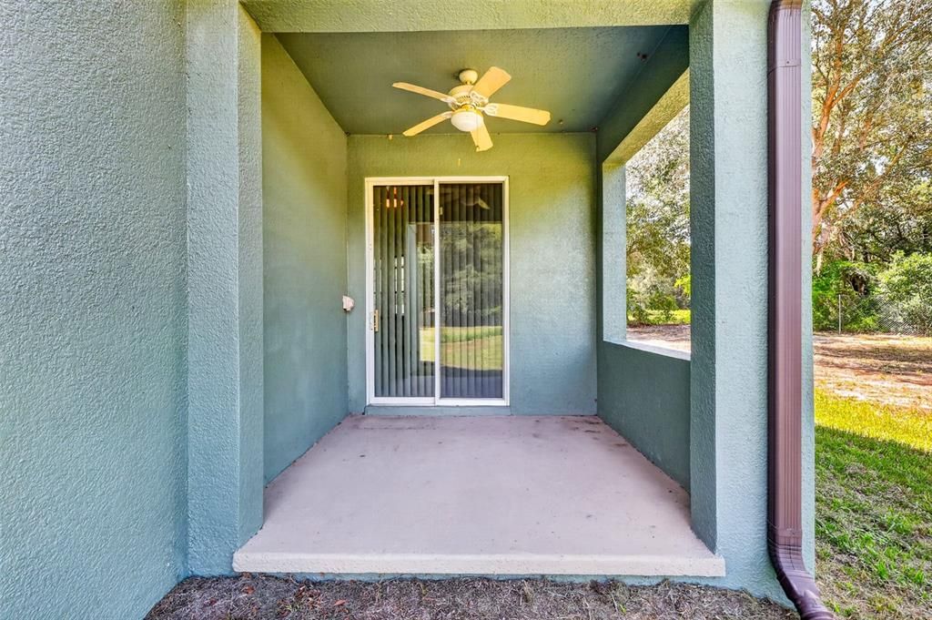 En Venta: $800,000 (3 camas, 2 baños, 2627 Pies cuadrados)