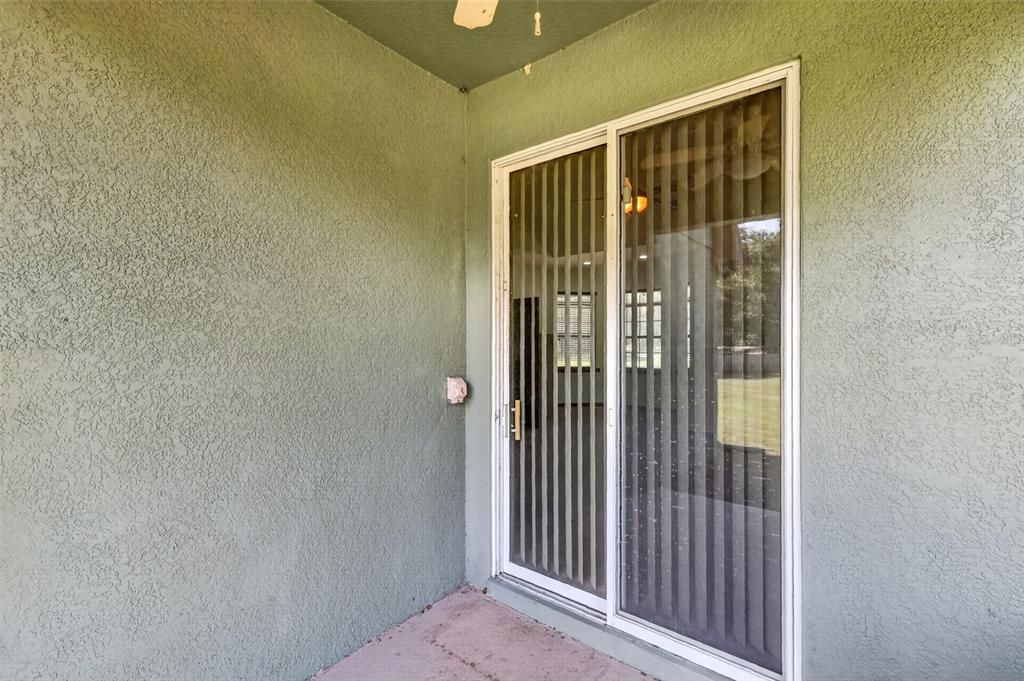En Venta: $800,000 (3 camas, 2 baños, 2627 Pies cuadrados)