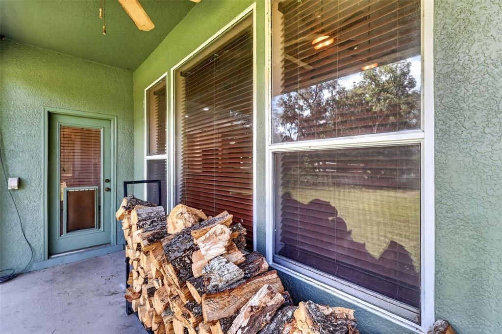 En Venta: $800,000 (3 camas, 2 baños, 2627 Pies cuadrados)