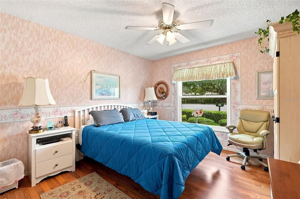For Sale: $300,000 (3 beds, 2 baths, 1916 Square Feet)