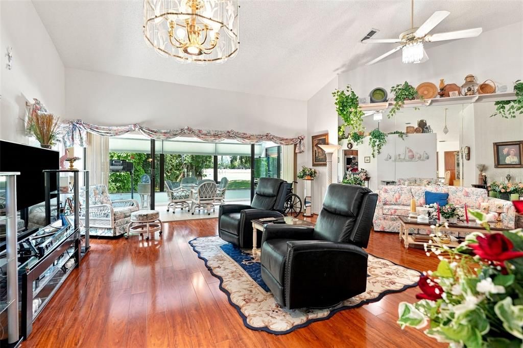 For Sale: $300,000 (3 beds, 2 baths, 1916 Square Feet)