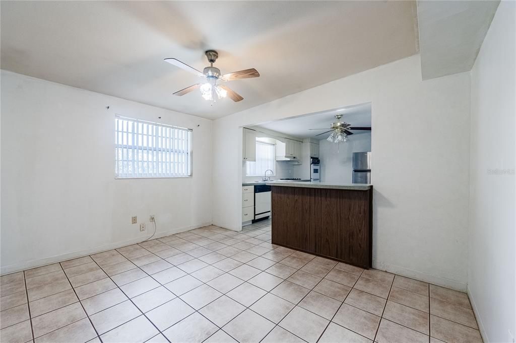 En Venta: $244,900 (2 camas, 2 baños, 1092 Pies cuadrados)