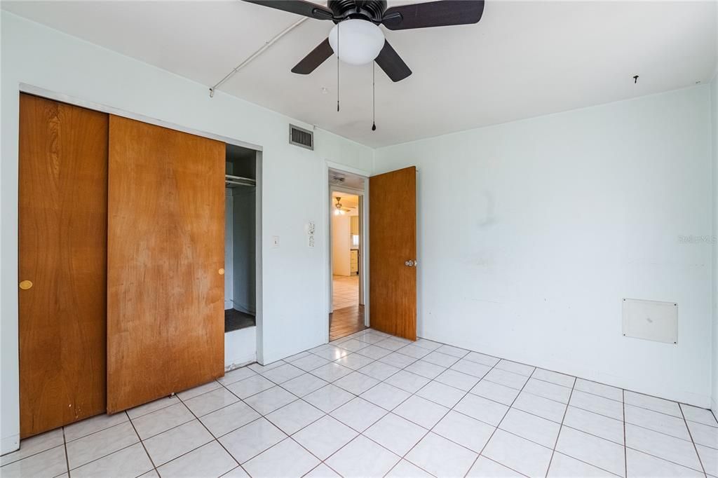 En Venta: $244,900 (2 camas, 2 baños, 1092 Pies cuadrados)