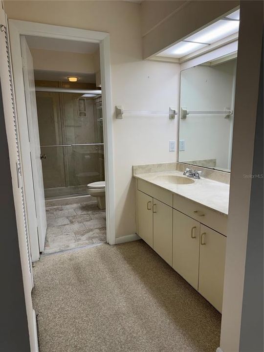 For Rent: $1,900 (2 beds, 2 baths, 1073 Square Feet)