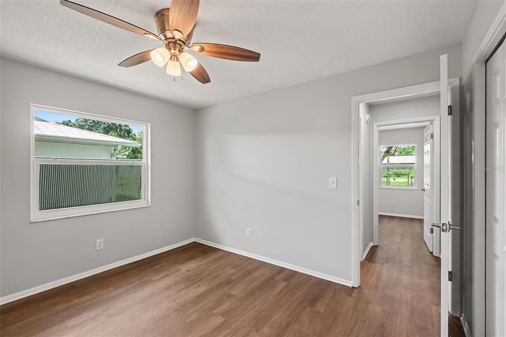 For Sale: $399,900 (3 beds, 2 baths, 1449 Square Feet)