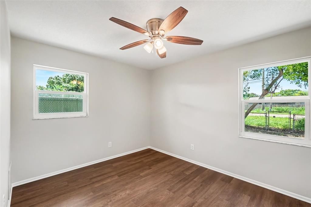 For Sale: $399,900 (3 beds, 2 baths, 1449 Square Feet)