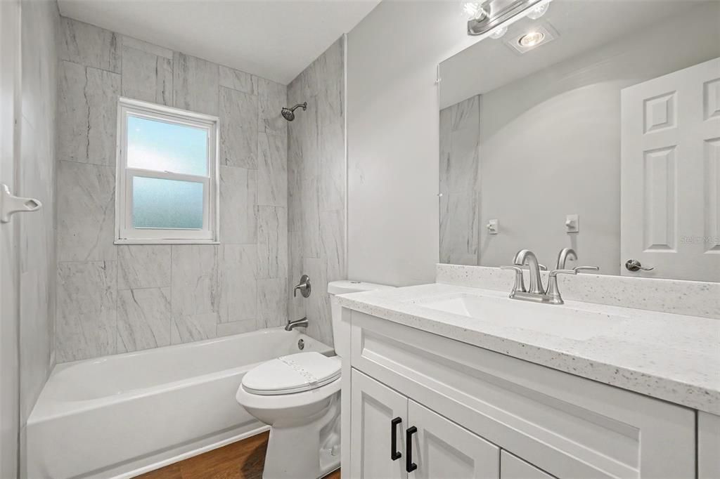 For Sale: $399,900 (3 beds, 2 baths, 1449 Square Feet)
