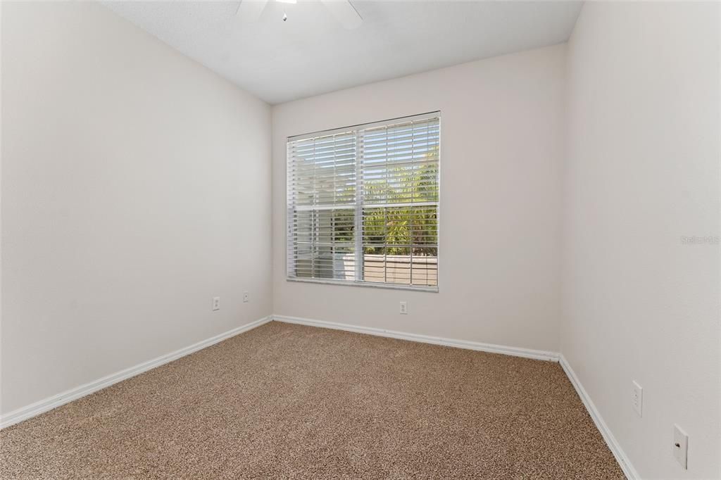 For Rent: $2,975 (3 beds, 2 baths, 1912 Square Feet)