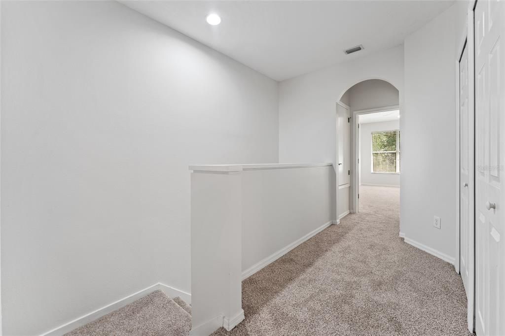 For Rent: $2,975 (3 beds, 2 baths, 1912 Square Feet)