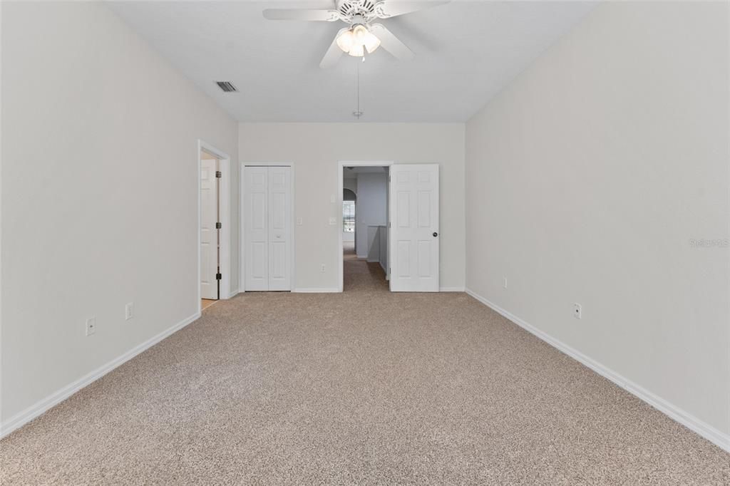 For Rent: $2,975 (3 beds, 2 baths, 1912 Square Feet)