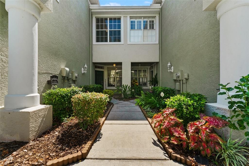 For Rent: $2,975 (3 beds, 2 baths, 1912 Square Feet)
