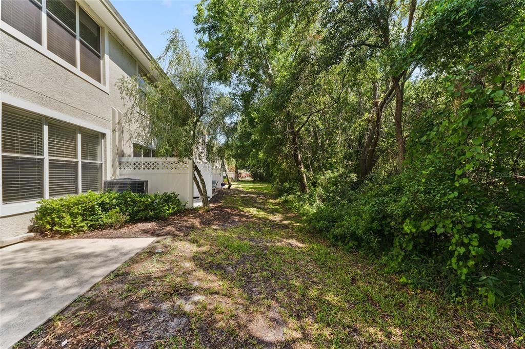 For Rent: $2,975 (3 beds, 2 baths, 1912 Square Feet)