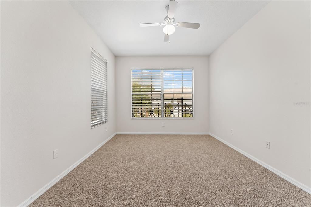 For Rent: $2,975 (3 beds, 2 baths, 1912 Square Feet)