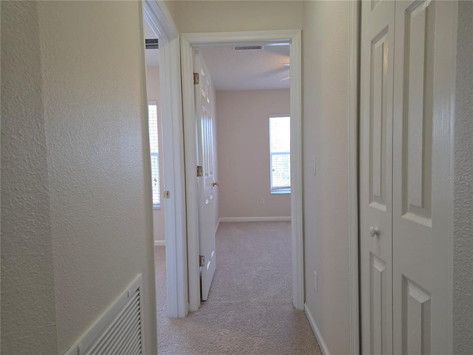 For Rent: $2,300 (3 beds, 2 baths, 1322 Square Feet)