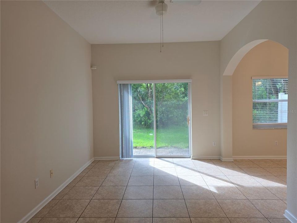 For Rent: $2,300 (3 beds, 2 baths, 1322 Square Feet)