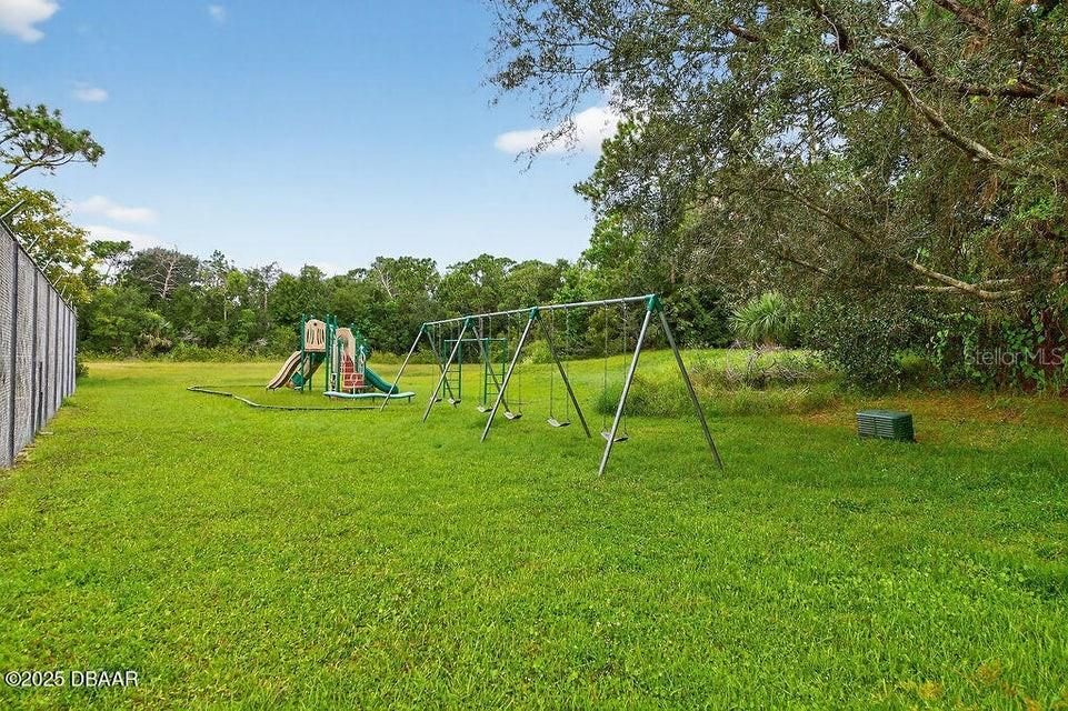 For Sale: $349,750 (4 beds, 2 baths, 1794 Square Feet)