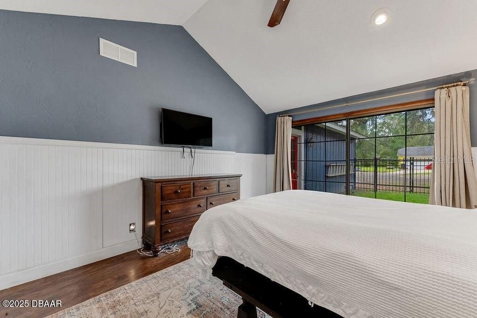 For Sale: $349,750 (4 beds, 2 baths, 1794 Square Feet)