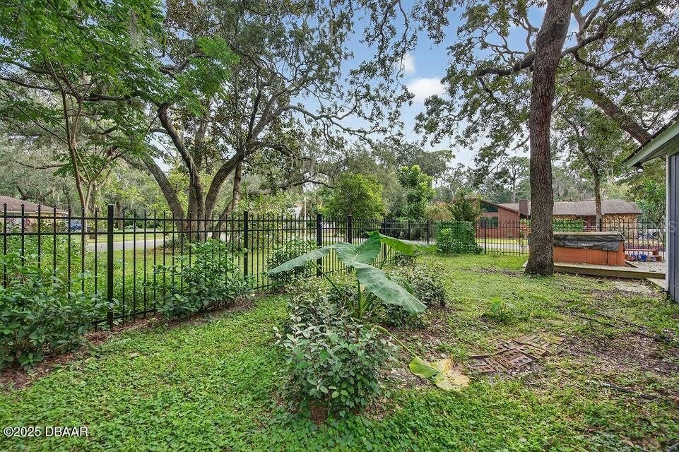 For Sale: $349,750 (4 beds, 2 baths, 1794 Square Feet)