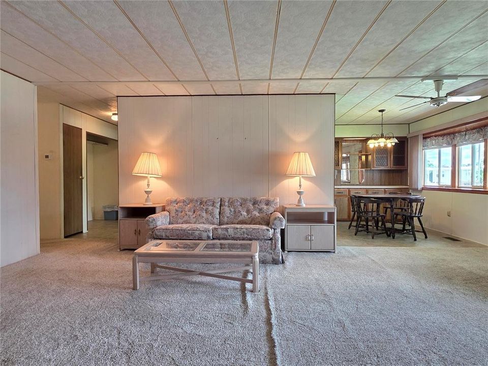 En Venta: $119,900 (2 camas, 2 baños, 1352 Pies cuadrados)