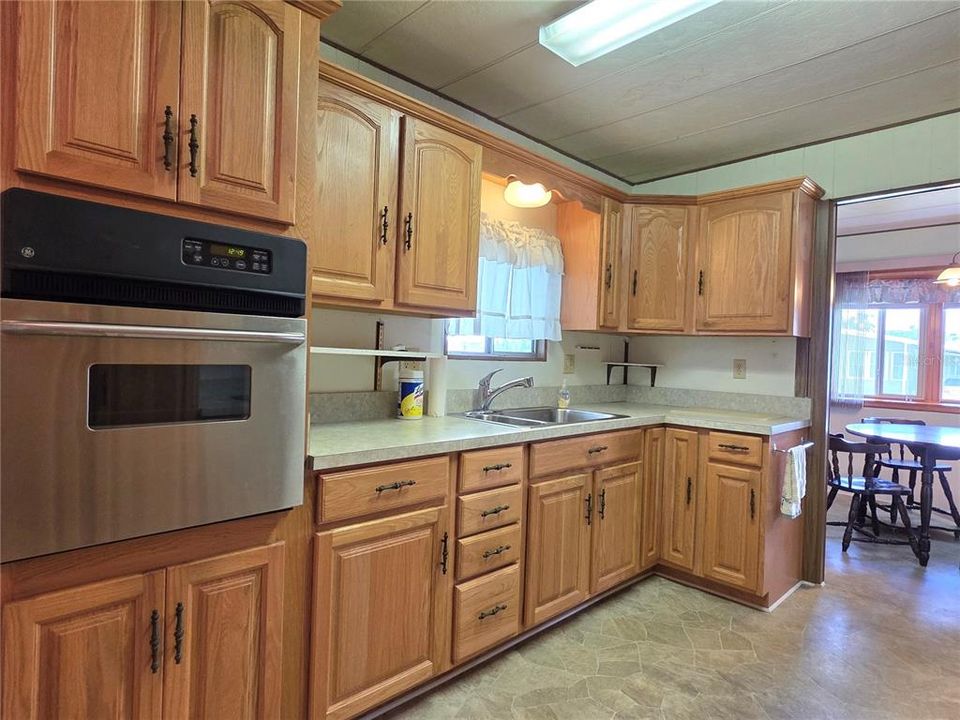 En Venta: $119,900 (2 camas, 2 baños, 1352 Pies cuadrados)