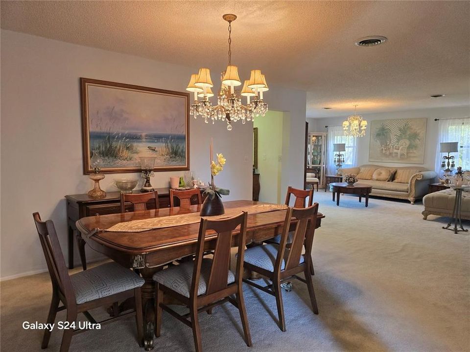 For Rent: $1,950 (2 beds, 2 baths, 1765 Square Feet)