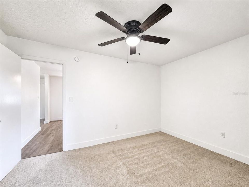 En Venta: $79,900 (2 camas, 1 baños, 876 Pies cuadrados)