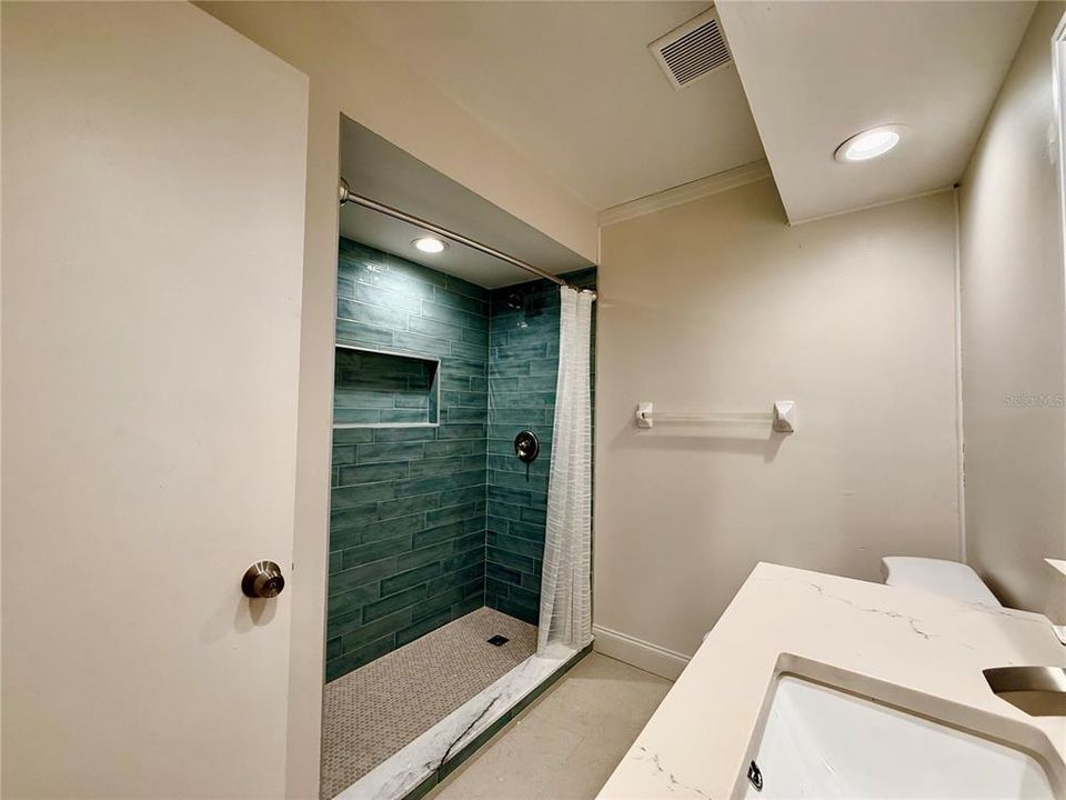 En Venta: $145,000 (2 camas, 2 baños, 1096 Pies cuadrados)