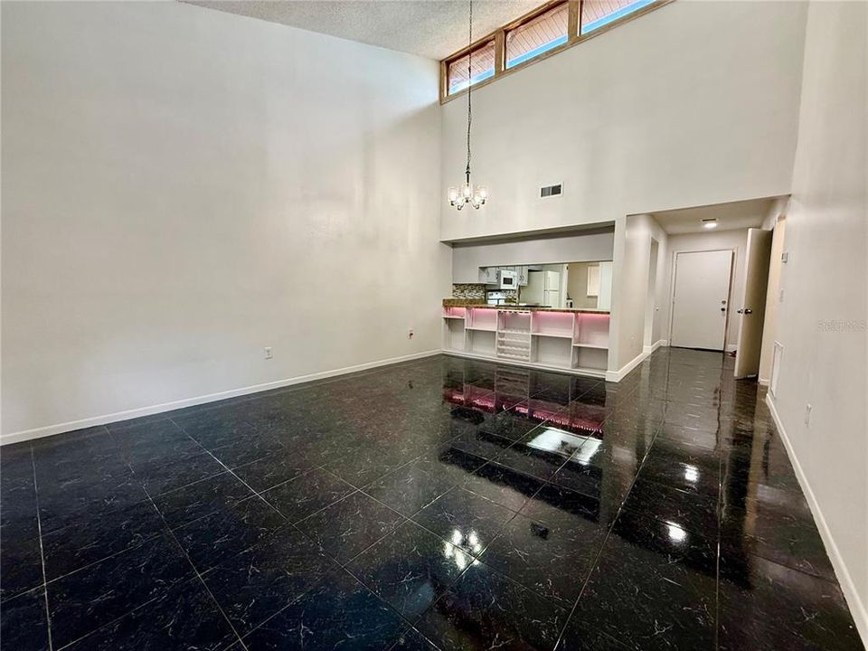 En Venta: $145,000 (2 camas, 2 baños, 1096 Pies cuadrados)