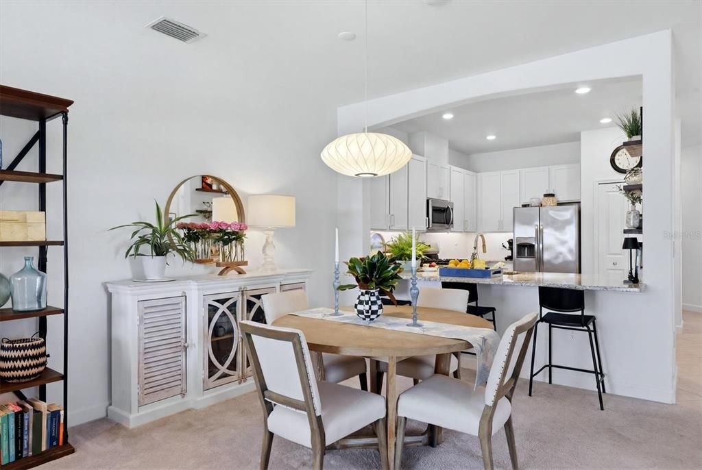 For Sale: $485,000 (3 beds, 2 baths, 1414 Square Feet)