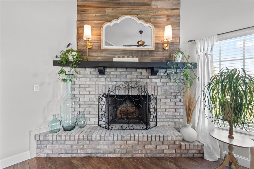 For Sale: $829,900 (3 beds, 2 baths, 2278 Square Feet)