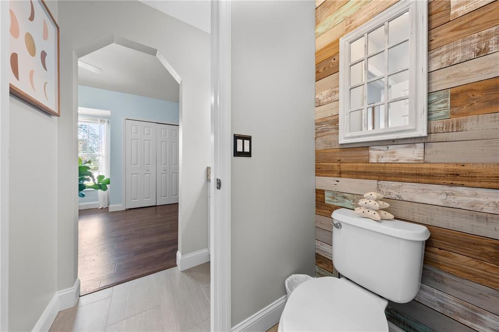 For Sale: $829,900 (3 beds, 2 baths, 2278 Square Feet)