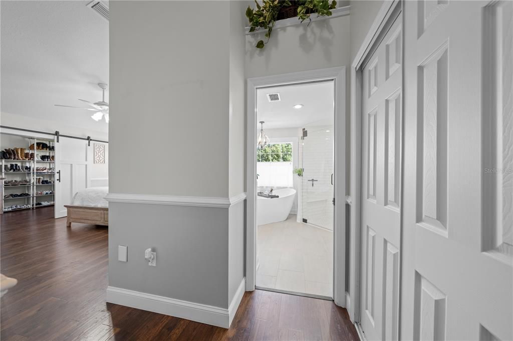 For Sale: $829,900 (3 beds, 2 baths, 2278 Square Feet)
