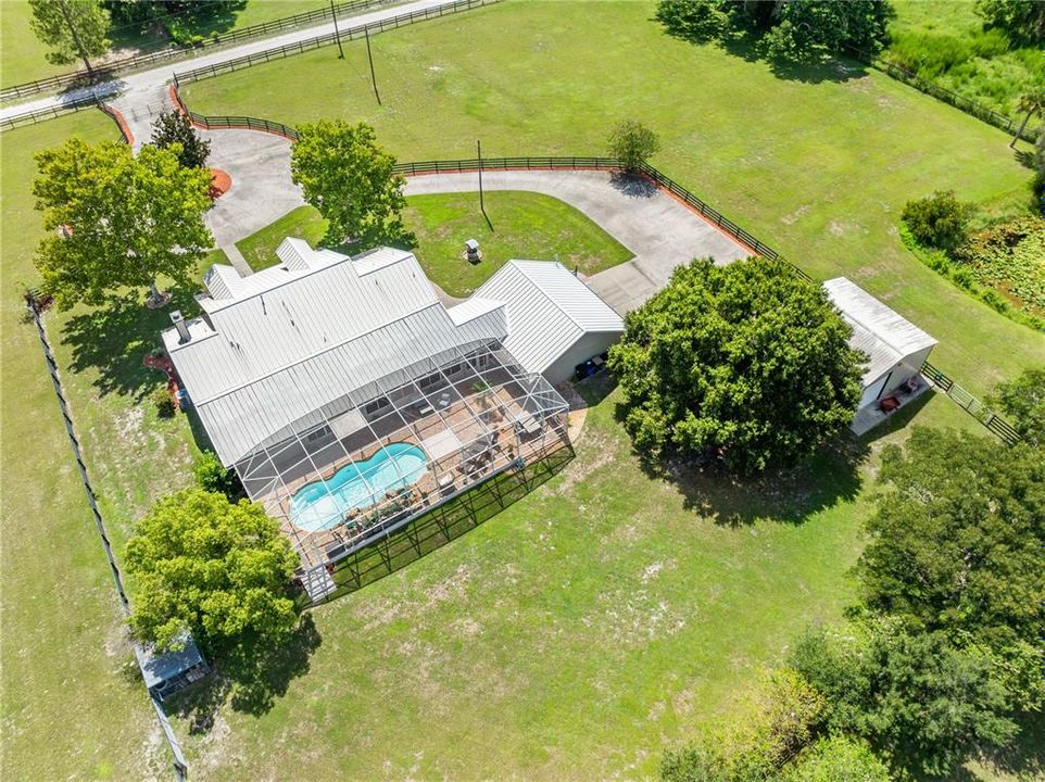 For Sale: $829,900 (3 beds, 2 baths, 2278 Square Feet)