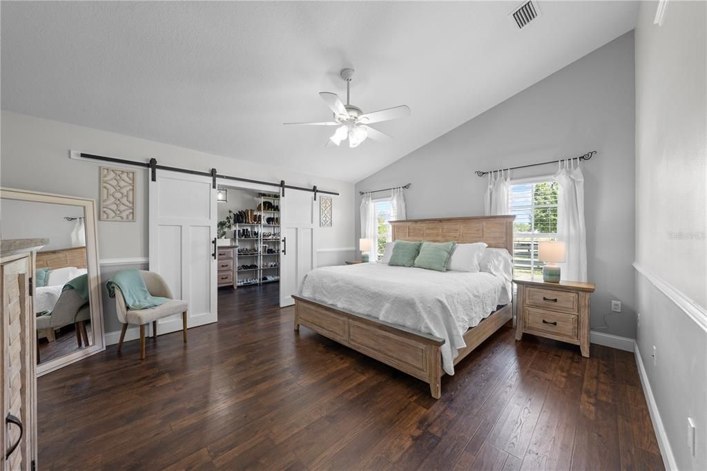 For Sale: $829,900 (3 beds, 2 baths, 2278 Square Feet)