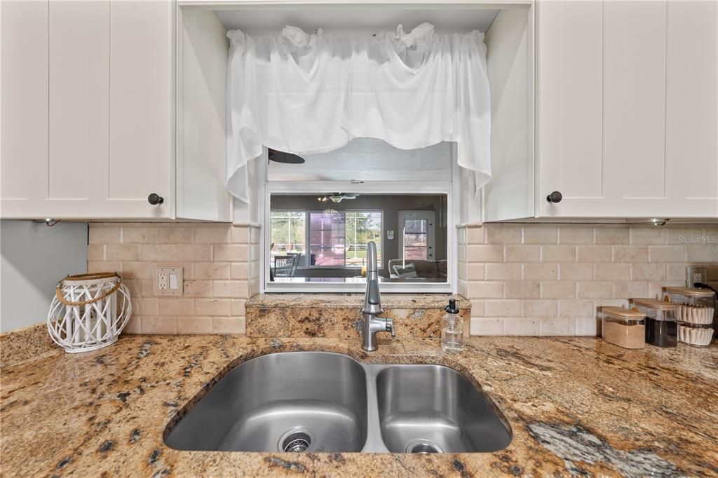 For Sale: $829,900 (3 beds, 2 baths, 2278 Square Feet)