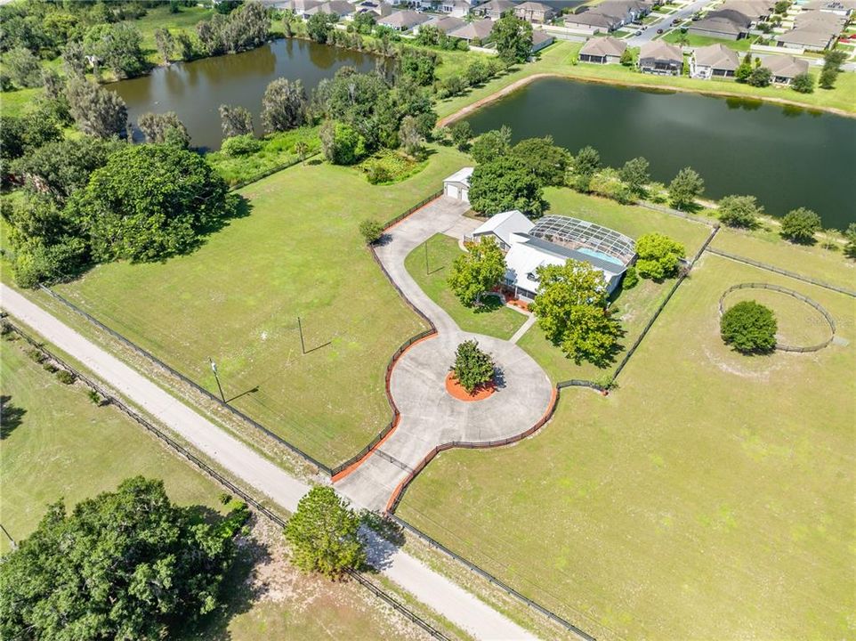 For Sale: $829,900 (3 beds, 2 baths, 2278 Square Feet)