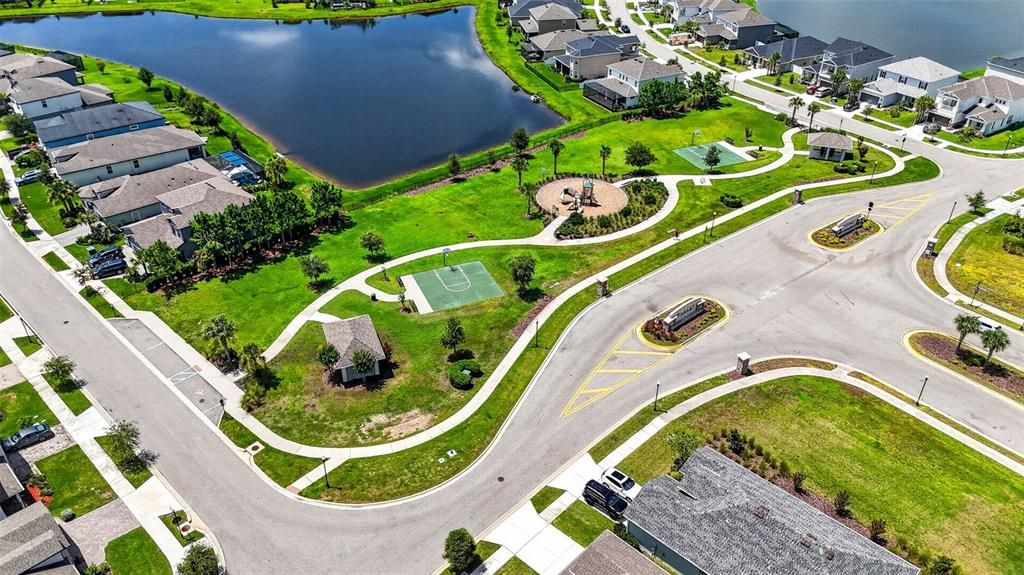 En Renta: $3,500 (4 camas, 3 baños, 2574 Pies cuadrados)