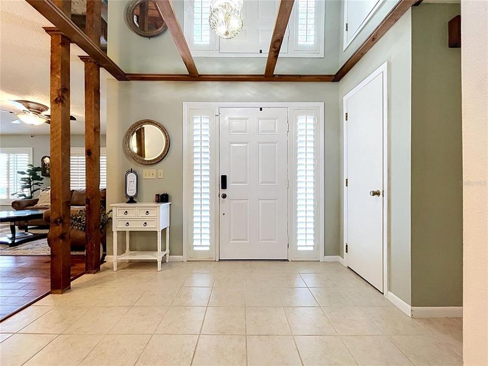 待售: $550,000 (5 贝兹, 3 浴室, 2594 平方英尺)
