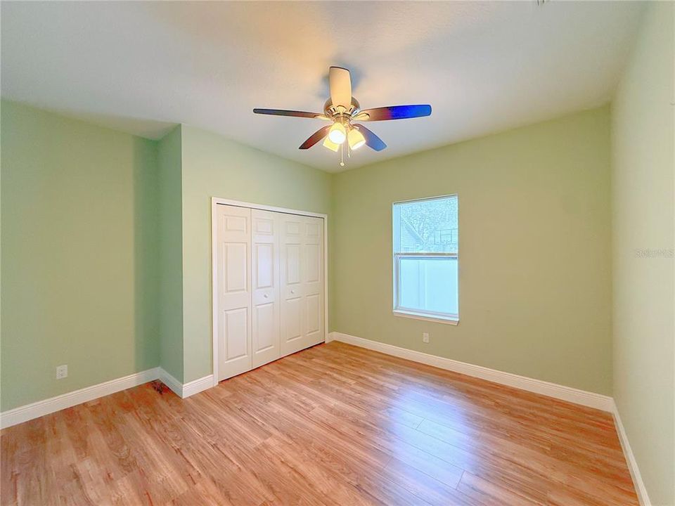 Activo con contrato: $409,000 (3 camas, 2 baños, 1730 Pies cuadrados)