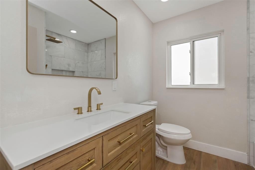 For Rent: $4,000 (3 beds, 2 baths, 1376 Square Feet)