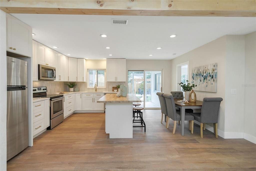 For Rent: $4,000 (3 beds, 2 baths, 1376 Square Feet)